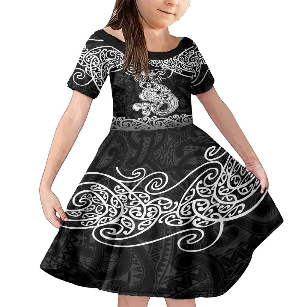 Te Reo Maori Tiki Inspired Art Family Matching Mermaid Dress and Hawaiian Shirt LT9 Daughter's Dress Black - Polynesian Pride