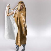 Hawaiian Quilt Block Design Hooded Blanket Gold Hawaii Culture Motifs - Polynesian Pride