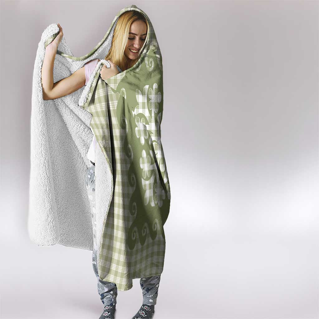 Green Ulu Palaka Quilt Pattern Hooded Blanket Hawaii Culture Breadfruit - Polynesian Pride