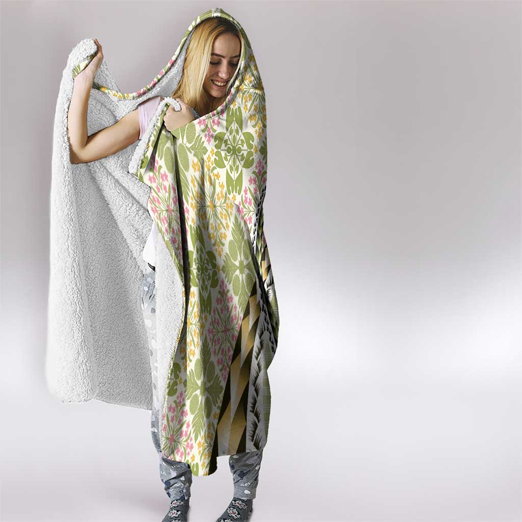 Aloha Vintage Palaka Floral Hawaiian Quilt Hooded Blanket Omaomao Motif - Polynesian Pride