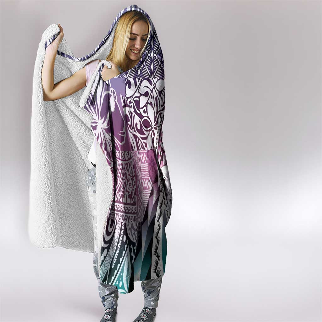 Aloha Vintage Plumeria Hawaiian Tapa Pattern Hooded Blanket Gradient Hawaiian Tapa Pattern - Polynesian Pride