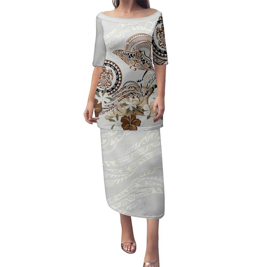 Polynesian Manta Ray Family Matching Puletasi and Hawaiian Shirt Beige Floral Turtle Tattoo - Polynesian Pride