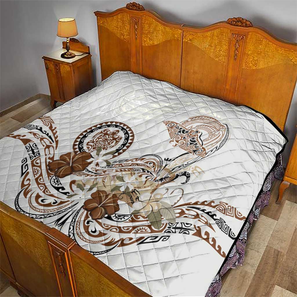 Polynesian Manta Ray Quilt Beige Floral Turtle Tattoo - Polynesian Pride