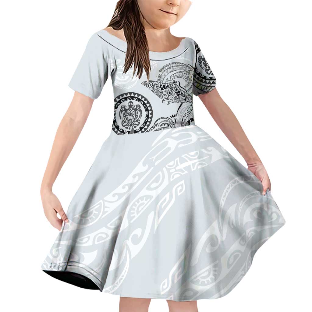 Polynesian Manta Ray Family Matching Off Shoulder Short Dress and Hawaiian Shirt Gray Floral Turtle Tattoo LT9 Daughter's Dress Gray - Polynesian Pride