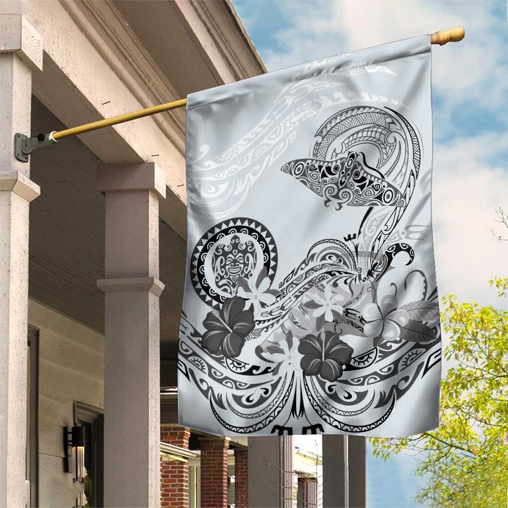 Polynesian Manta Ray Garden Flag Gray Floral Turtle Tattoo LT9 House Flag Gray - Polynesian Pride