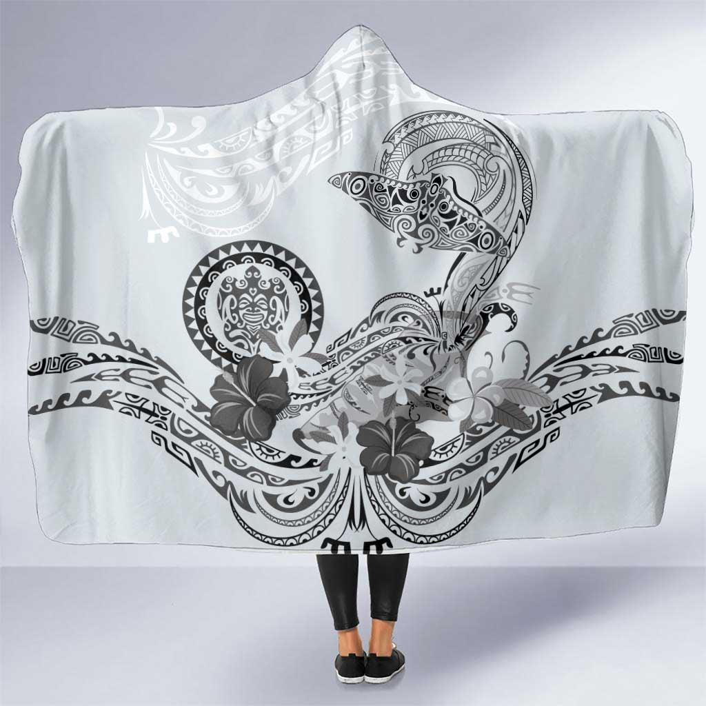 Polynesian Manta Ray Hooded Blanket Gray Floral Turtle Tattoo LT9 One Size Gray - Polynesian Pride
