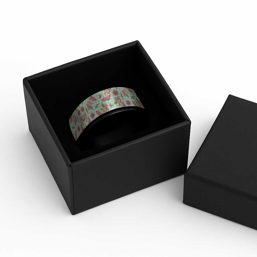 Green Paniolo Palaka Hawaiian Cowgirl Christmas Spinner Ring - Polynesian Pride