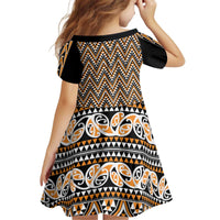 New Zealand Maori Niho Taniwha Kid Short Sleeve Dress Karaka Mangopare and Puhoro Pattern