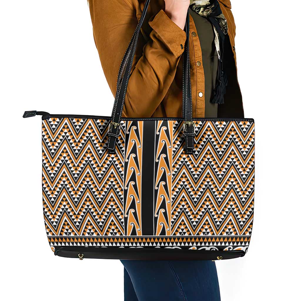 New Zealand Maori Niho Taniwha Leather Tote Bag Karaka Mangopare and Puhoro Pattern