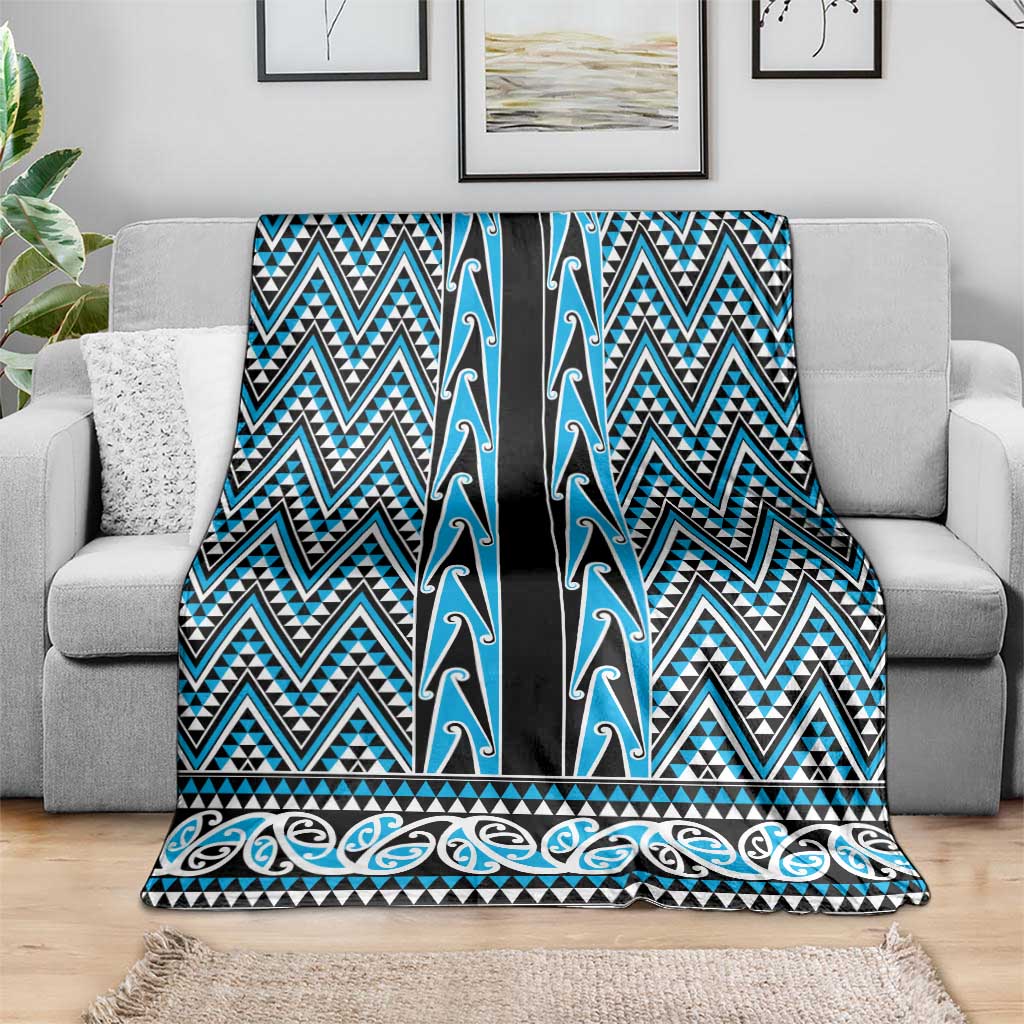 New Zealand Maori Niho Taniwha Blanket Kikorangi Mangopare and Puhoro Pattern