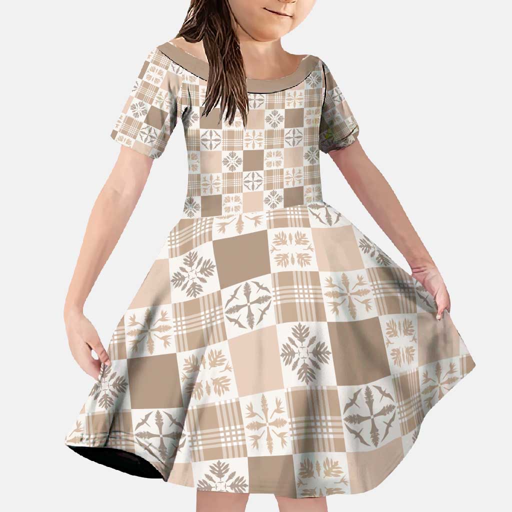 Hawaiian Palaka Quilt Pattern Family Matching Tank Maxi Dress and Hawaiian Shirt Hawaii Culture Bird of Paradise Exotic Motif LT9 Daughter's Dress Beige - Polynesian Pride