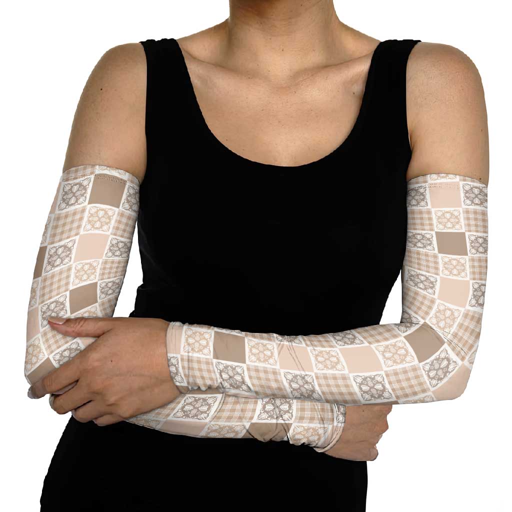 Hawaiian Palaka Quilt Pattern Arm Sleeves Hawaii Culture Tropical Flowers Mix - Polynesian Pride