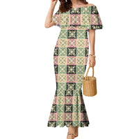 Seamless Pattern Maile and Pikake Lei Family Matching Mermaid Dress and Hawaiian Shirt Squares Maile Leaf LT9 Mom's Dress Green - Polynesian Pride