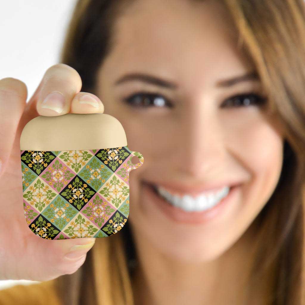 Seamless Pattern Puakenikeni and Kalo AirPods Case - Polynesian Pride