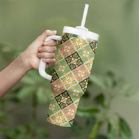 Seamless Pattern Puakenikeni and Kalo Tumbler With Handle - Polynesian Pride