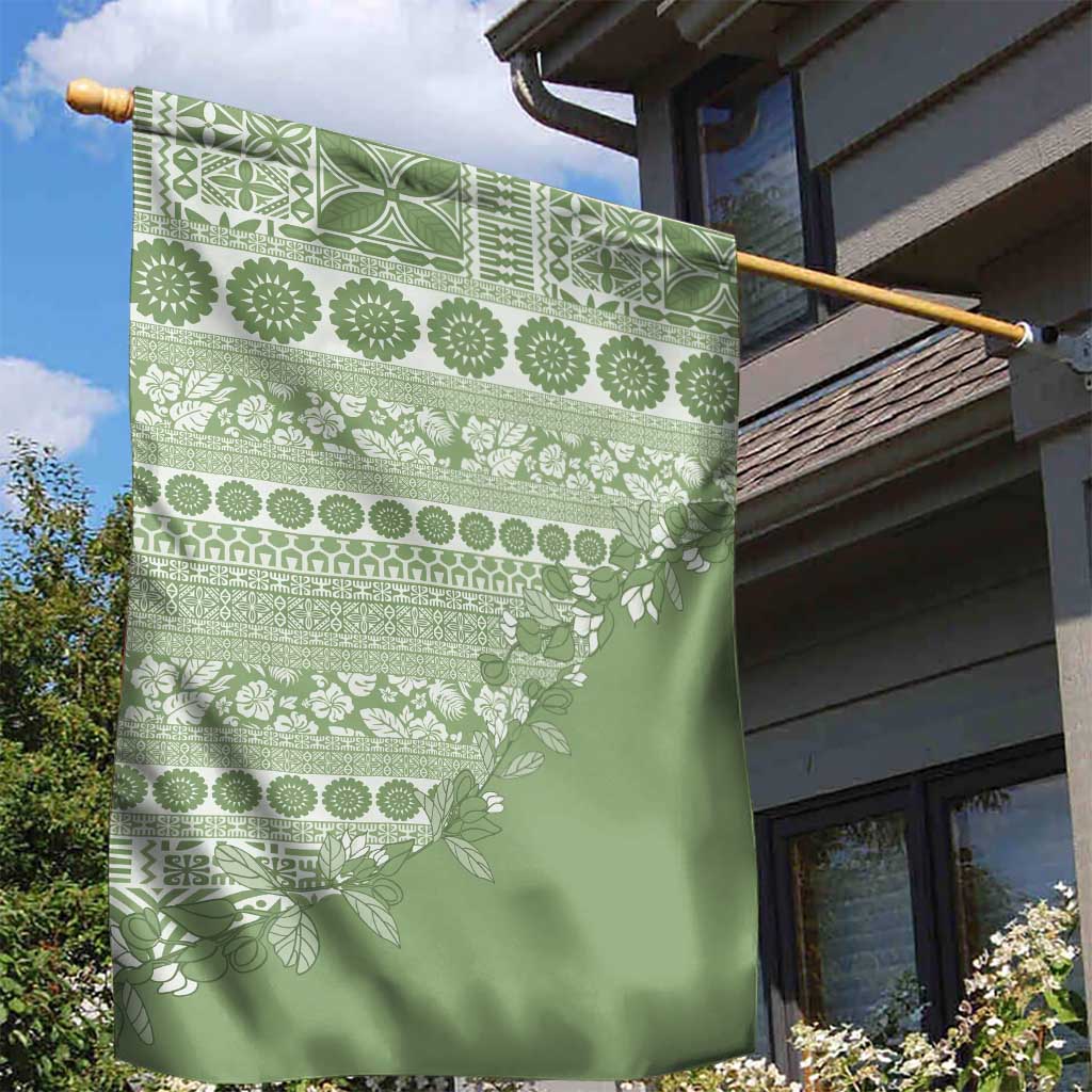 Fiji Marau na Kerisimasi Garden Flag Sage Green Tagimoucia Tapa Masi Tribal - Polynesian Pride