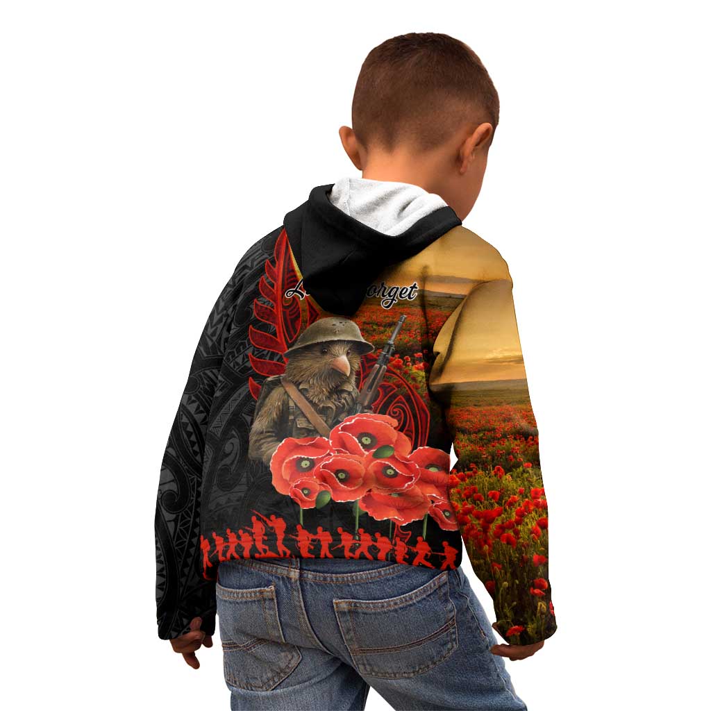 Maori Kiwi Soldier Fern Tattoo ANZAC Day Kid Hoodie Lest We Forget