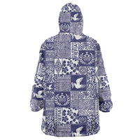 Blue Tonga Kilisimasi Fiefia Wearable Blanket Hoodie Pacific Patchwork Xmas Vibes LT9 - Polynesian Pride