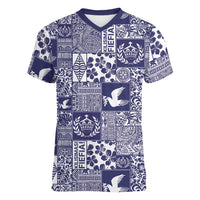 Blue Tonga Kilisimasi Fiefia Women V-Neck T-Shirt Pacific Patchwork Xmas Vibes - Polynesian Pride