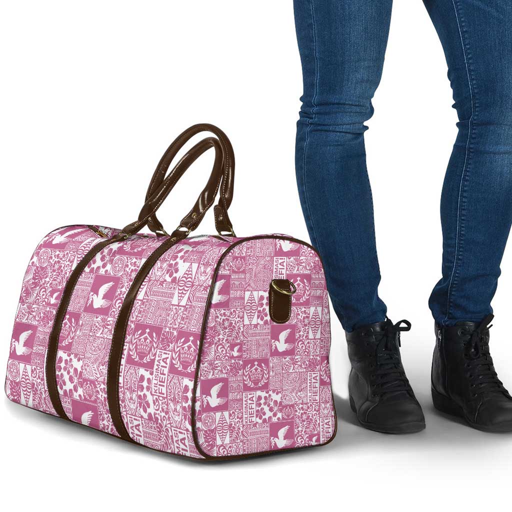 Pink Tonga Kilisimasi Fiefia Travel Bag Pacific Patchwork Xmas Vibes - Polynesian Pride