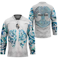 Queensland Maori Kiwi Personalised Hockey Jersey Ma Kakariki Papua Shell Maori Tribal Tattoo - Polynesian Pride