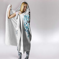Queensland Maori Kiwi Personalised Hooded Blanket Ma Kakariki Papua Shell Maori Tribal Tattoo
