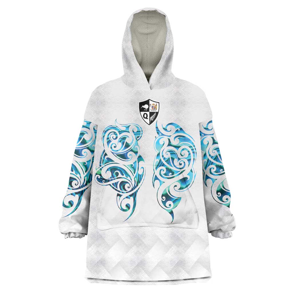 Queensland Maori Kiwi Personalised Wearable Blanket Hoodie Ma Kakariki Papua Shell Maori Tribal Tattoo LT9 One Size White - Polynesian Pride