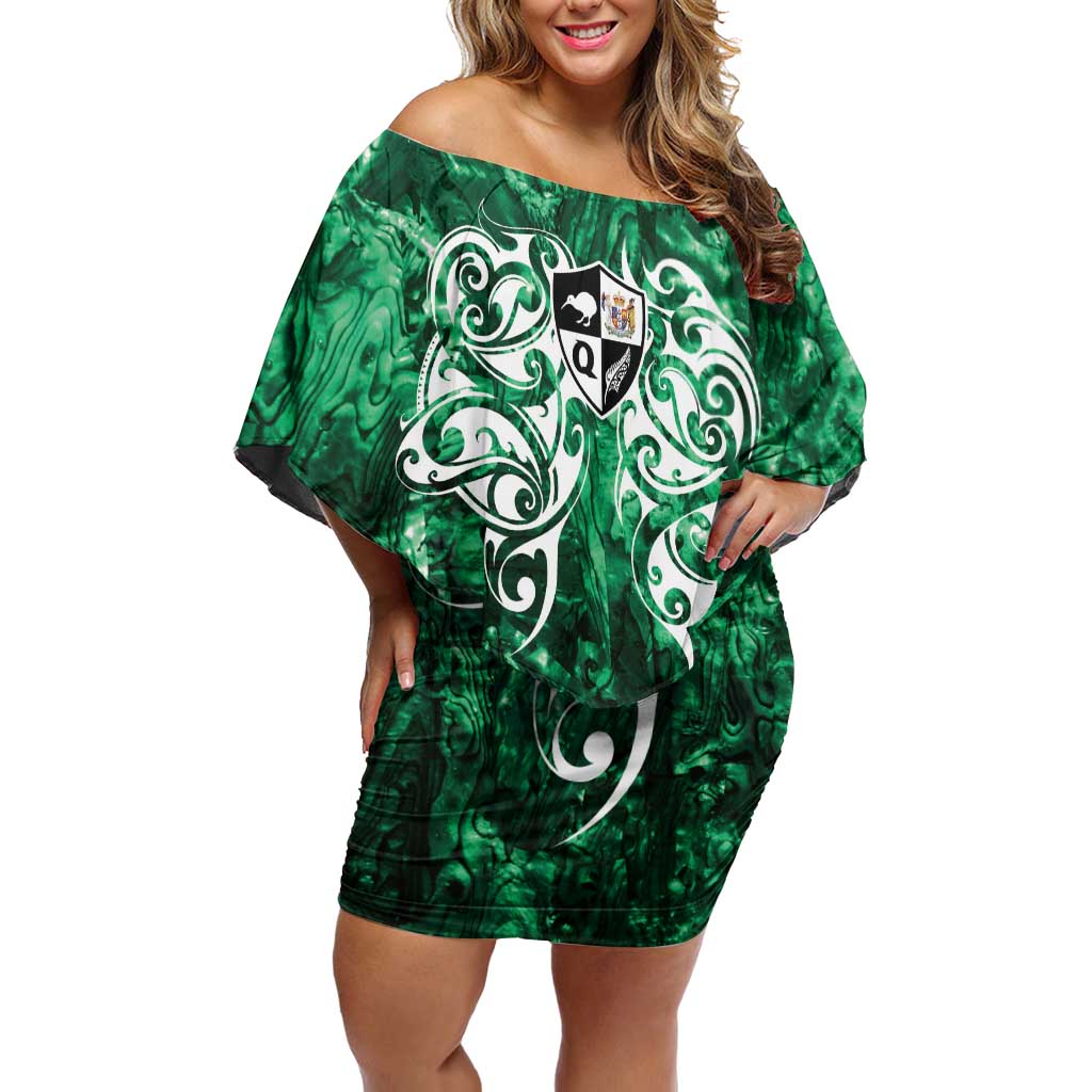 Queensland Maori Kiwi Personalised Family Matching Off Shoulder Short Dress and Hawaiian Shirt Kikirangi Papua Shell Maori Tribal Tattoo LT9 Mom's Dress Green - Polynesian Pride