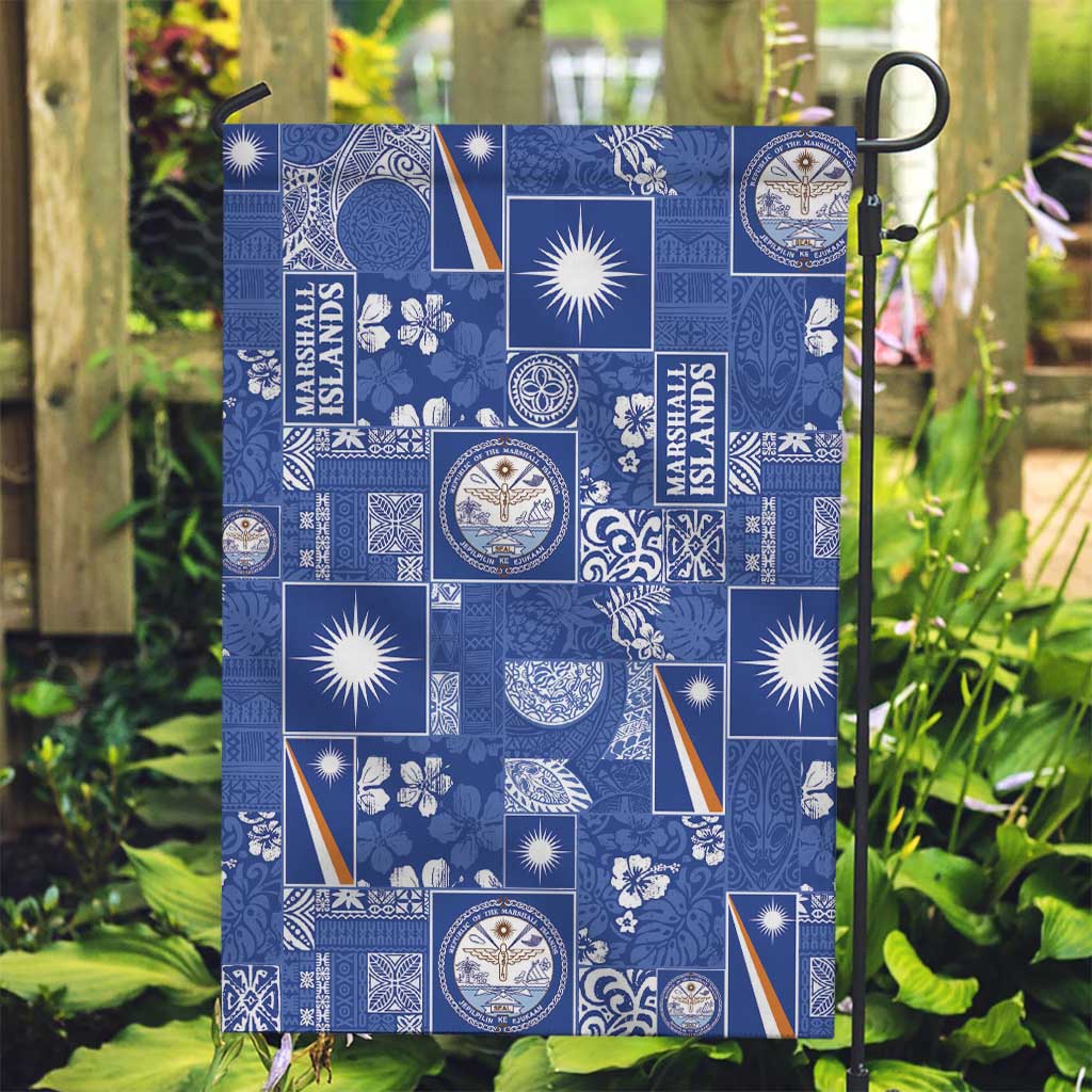 Marshall Islands Merry Christmas Garden Flag Pacific Patchwork Xmas Vibes - Polynesian Pride