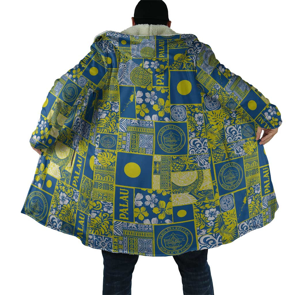 Palau Ungil Kurismas Cloak Pacific Patchwork Xmas Vibes - Polynesian Pride