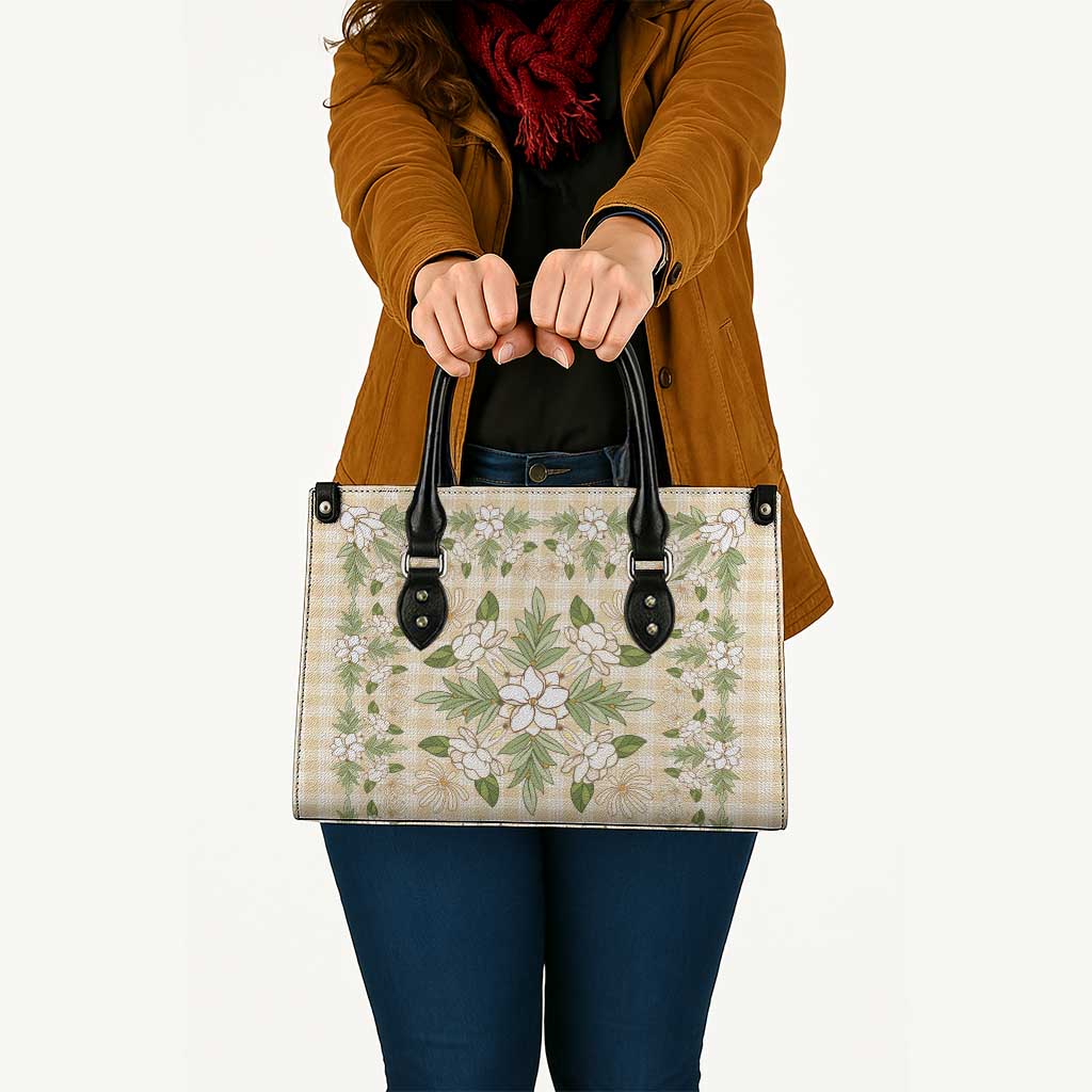 Squares Maile Leaf Leather Bag Beige Palaka Hawaiian Quilt Pattern - Polynesian Pride