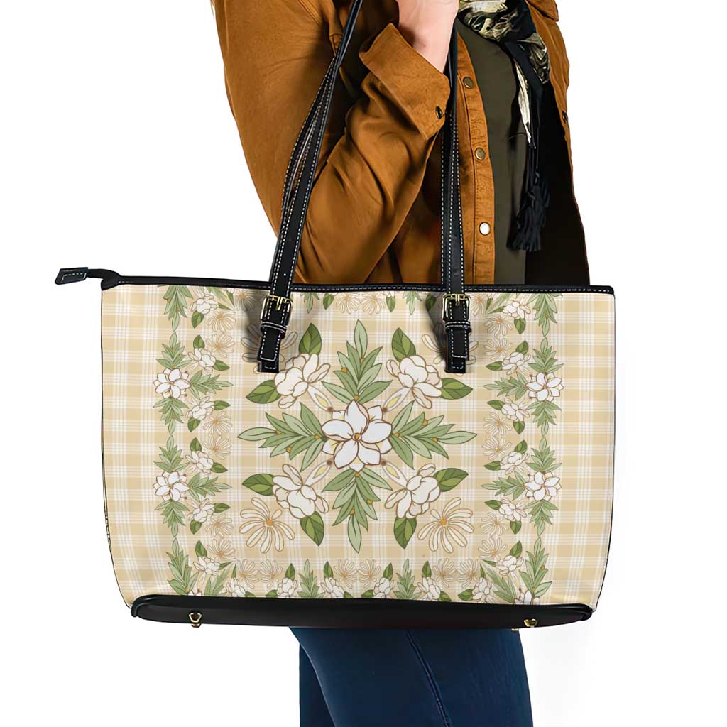 Squares Maile Leaf Leather Tote Bag Beige Palaka Hawaiian Quilt Pattern - Polynesian Pride
