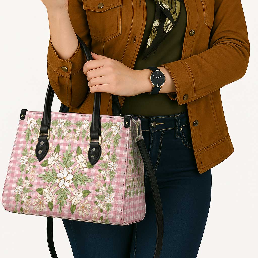 Squares Maile Leaf Leather Bag Pink Palaka Hawaiian Quilt Pattern - Polynesian Pride