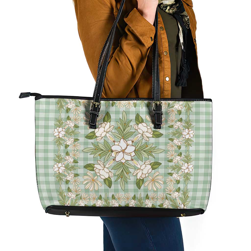 Squares Maile Leaf Leather Tote Bag Turquoise Palaka Hawaiian Quilt Pattern - Polynesian Pride
