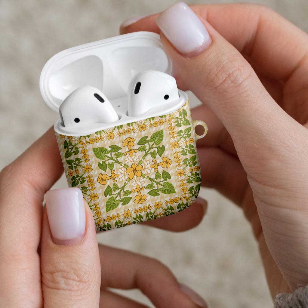 Squares Puakenikeni and Kalo AirPods Case Beige Palaka Hawaiian Quilt Pattern - Polynesian Pride
