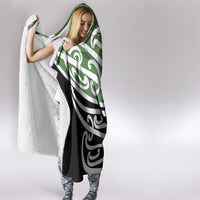 Green Fern New Zealand Kowhai Ngutukak Hooded Blanket - Polynesian Pride