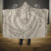Tahitian Tiare Flower Hooded Blanket Beige Polynesian Pattern
