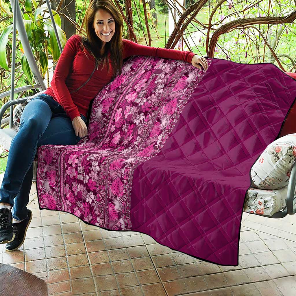 Hawaiian Tribal Elements Hibiscus Quilt Pink Pattern - Polynesian Pride