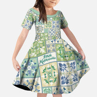 Mele Kalikimaka Hawaii Christmas Family Matching Puletasi and Hawaiian Shirt Omaomao Seamless Floral Motif LT9 Daughter's Dress Green - Polynesian Pride