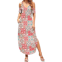 Mele Kalikimaka Hawaii Christmas Family Matching Summer Maxi Dress and Hawaiian Shirt Ulaula Seamless Floral Motif LT9 Mom's Dress Red - Polynesian Pride