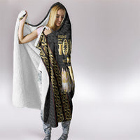 Mate Ma'a Tonga Hooded Blanket Tongan Sipi Tau Ngatu Inspired Black LT9 - Polynesian Pride