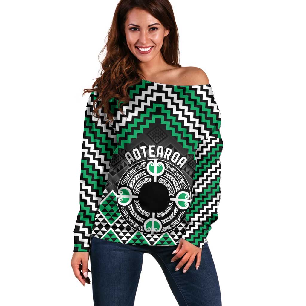 Personalised Aotearoa Niho Taniwha Motif Off Shoulder Sweater Green Style LT9 Women Green - Polynesian Pride