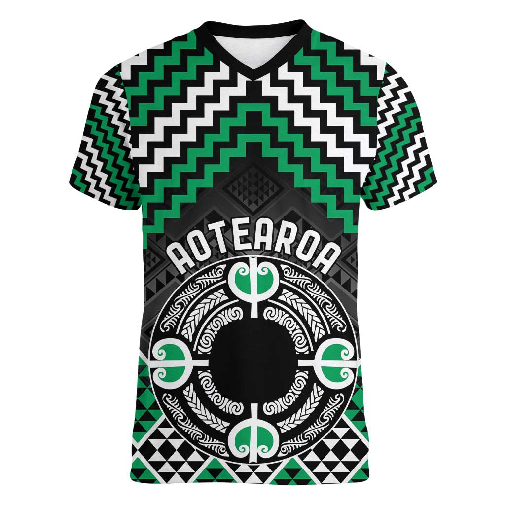Personalised Aotearoa Niho Taniwha Motif Women V-Neck T-Shirt Green Style
