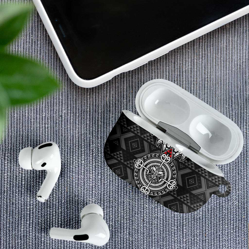 Black Aotearoa Taniko Motif AirPods Case Vintage Maori New Zealand Tribal Art Pattern - Polynesian Pride