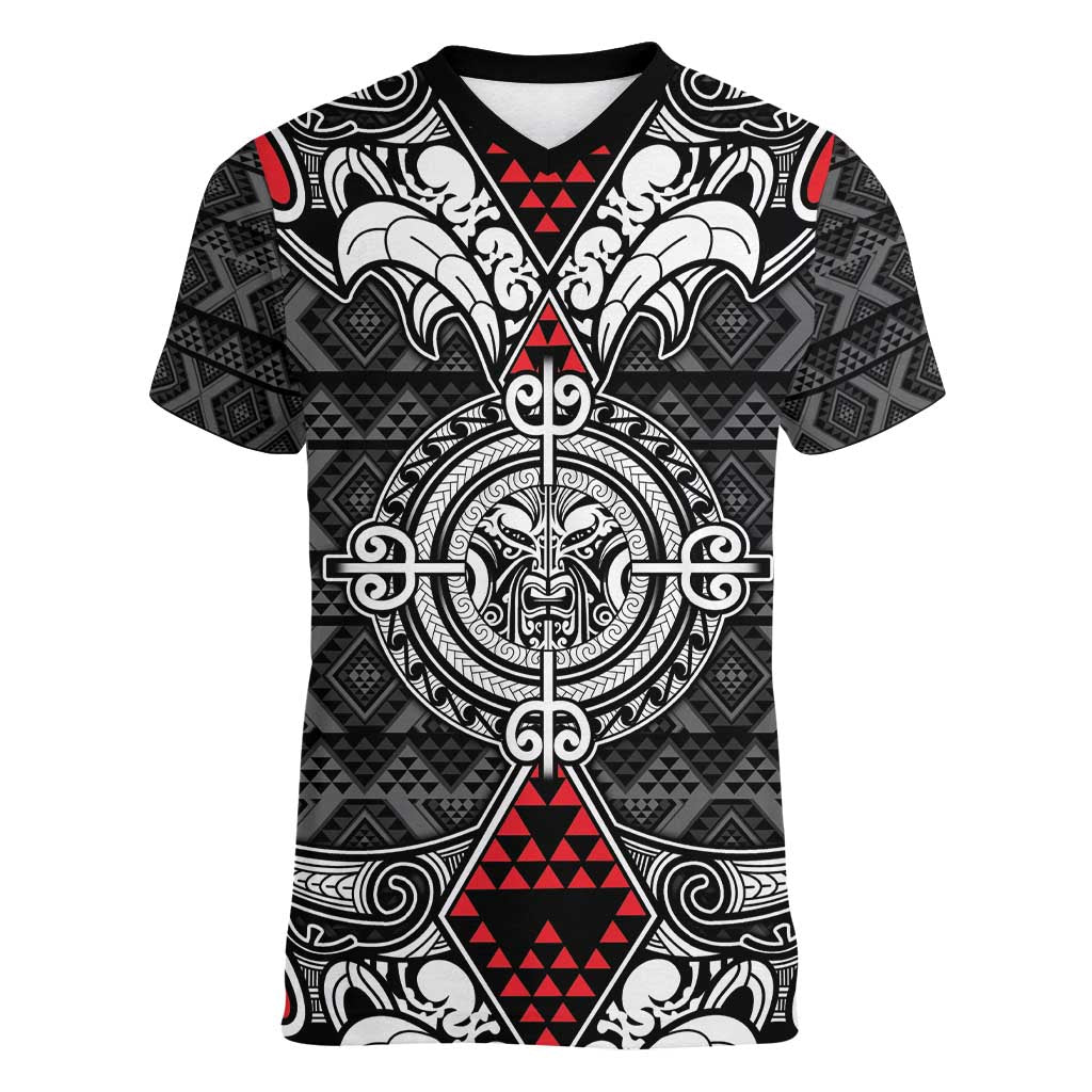 Black Aotearoa Tanilo Motif Women V-Neck T-Shirt Vintage Maori New Zealand Tribal Art Pattern
