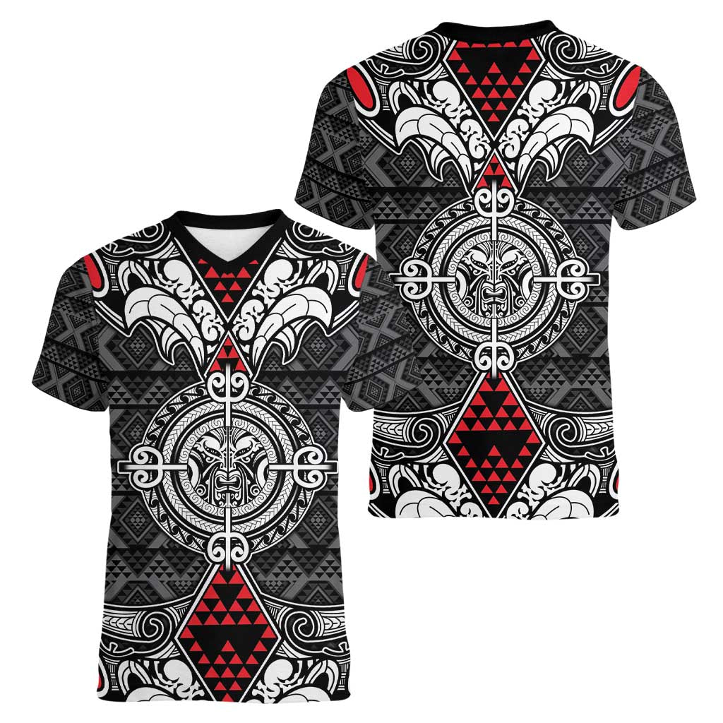 Black Aotearoa Tanilo Motif Women V-Neck T-Shirt Vintage Maori New Zealand Tribal Art Pattern