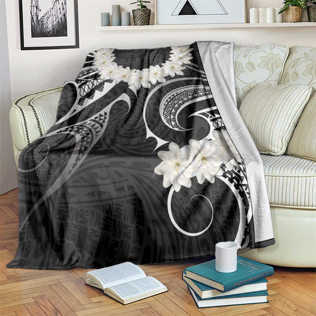 White Sunday Tokelau Gardenia Thunbergia Blanket Fakamalo Atu Kia Te Koutou Uma LT9 Black - Polynesian Pride