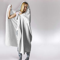 Lotu Tamaiti White Tongan Ngatu Hooded Blanket Polynesian Tribal Fonulei Pattern - Polynesian Pride