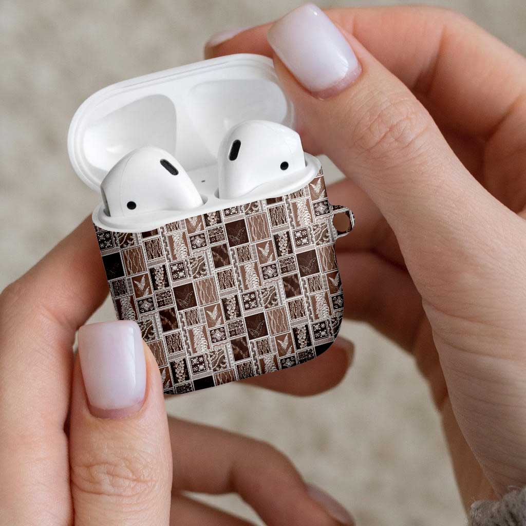 Vintage Aloha Block Quilt AirPods Case Beige Inspired Lei Motifs - Polynesian Pride