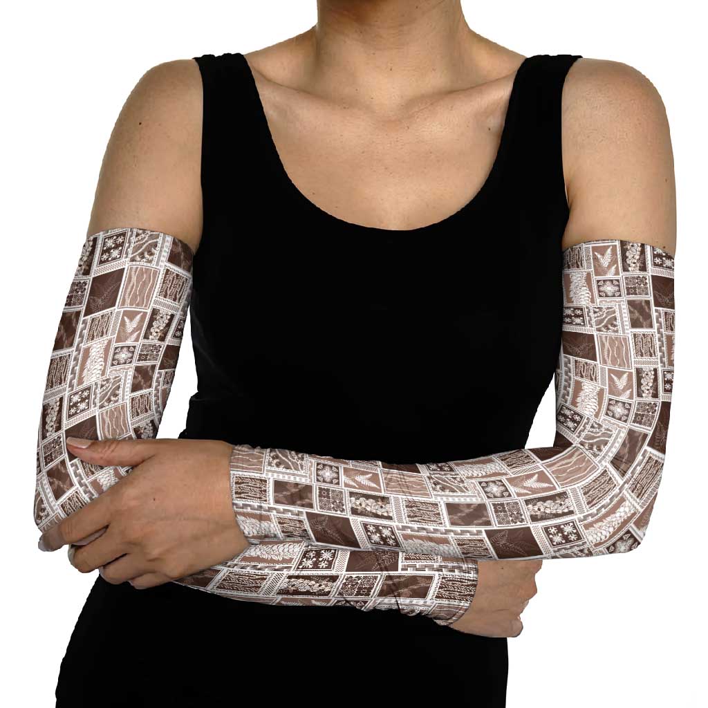 Vintage Aloha Block Quilt Arm Sleeves Beige Inspired Lei Motifs - Polynesian Pride